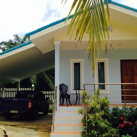 Oyo 75515 Sairung Farmstay Krabi town Extérieur photo
