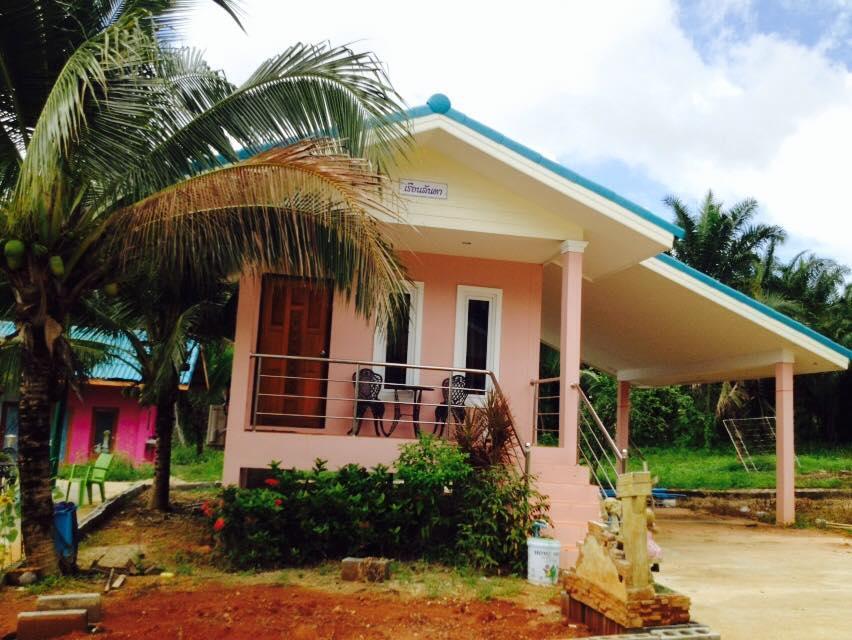 Oyo 75515 Sairung Farmstay Krabi town Extérieur photo